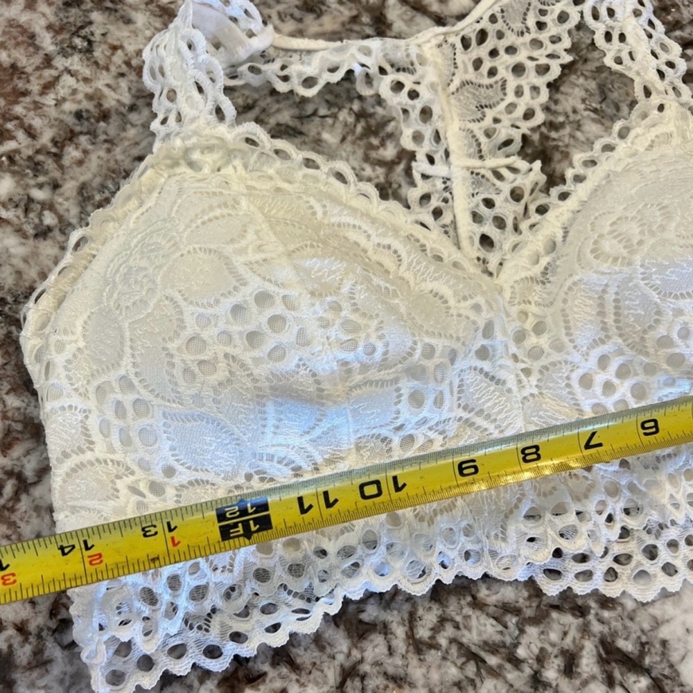 Maurices White/Ivory Lace Bralette with Racerback NWOT Size Large - Picture 2 of 7